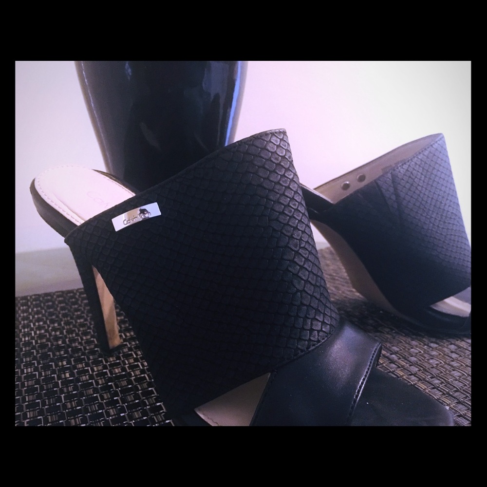 Calvin Klein slip on mule